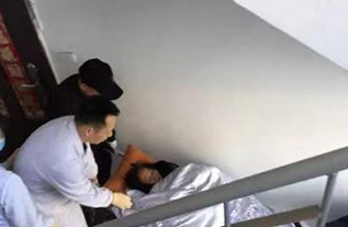 凤城市病人院后返乡